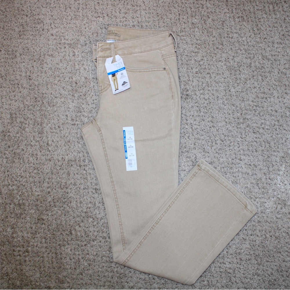 NWT Time and Tru Women's Light Tan Bootcut Jeans Size 10